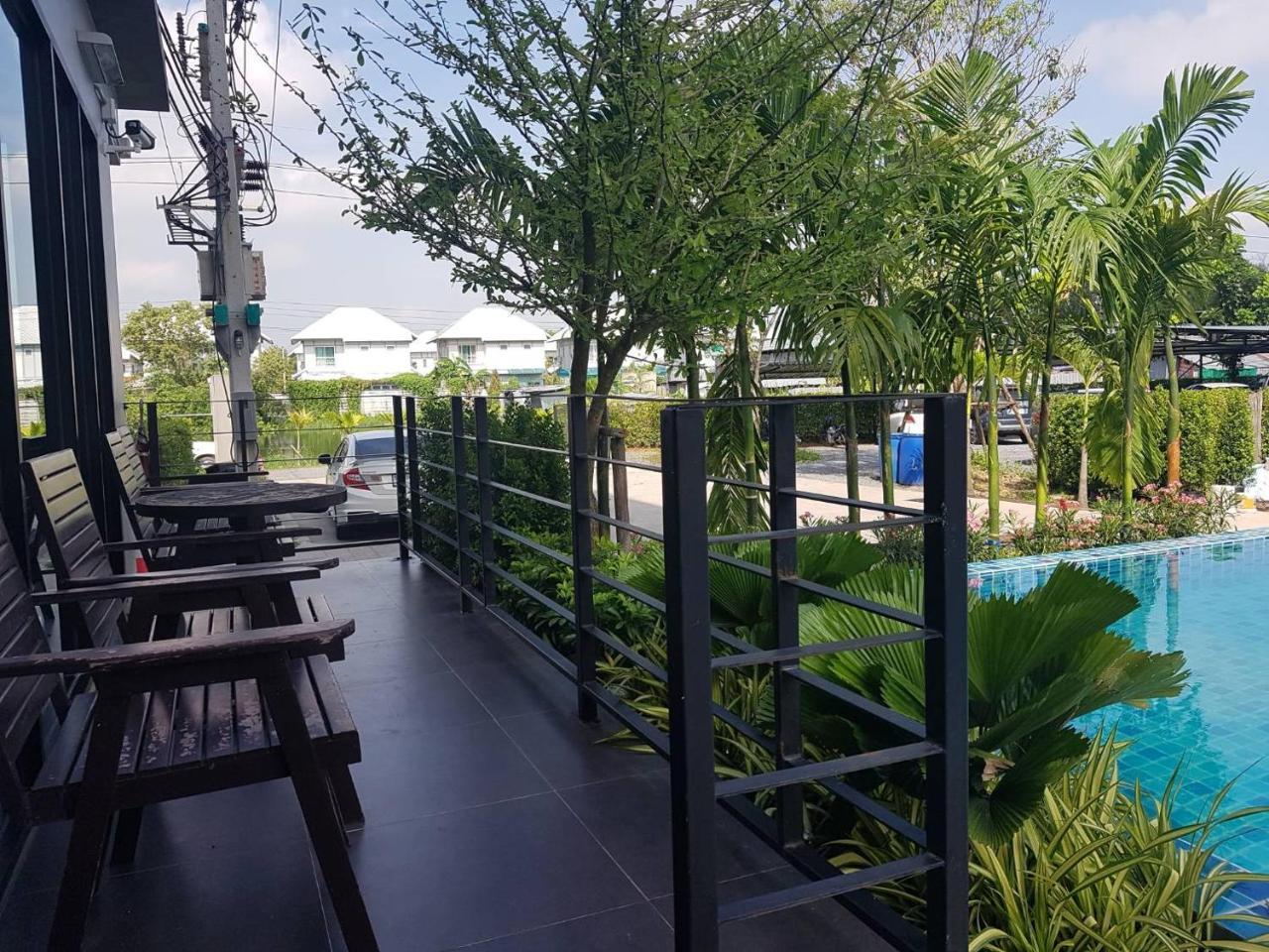 פאתום טאני Bangkok Boutique Resort Rangsit מראה חיצוני תמונה
